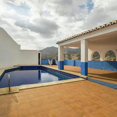 Casa Alejandro Almáchar