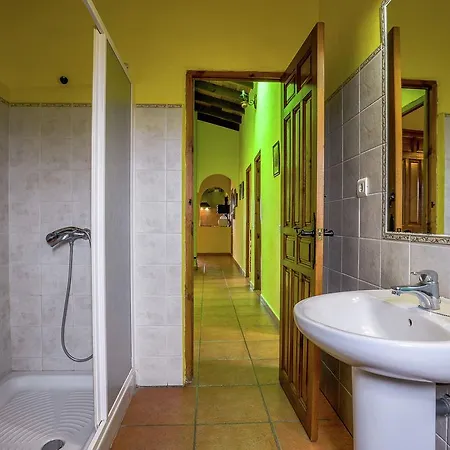 Casa Alejandro Almáchar